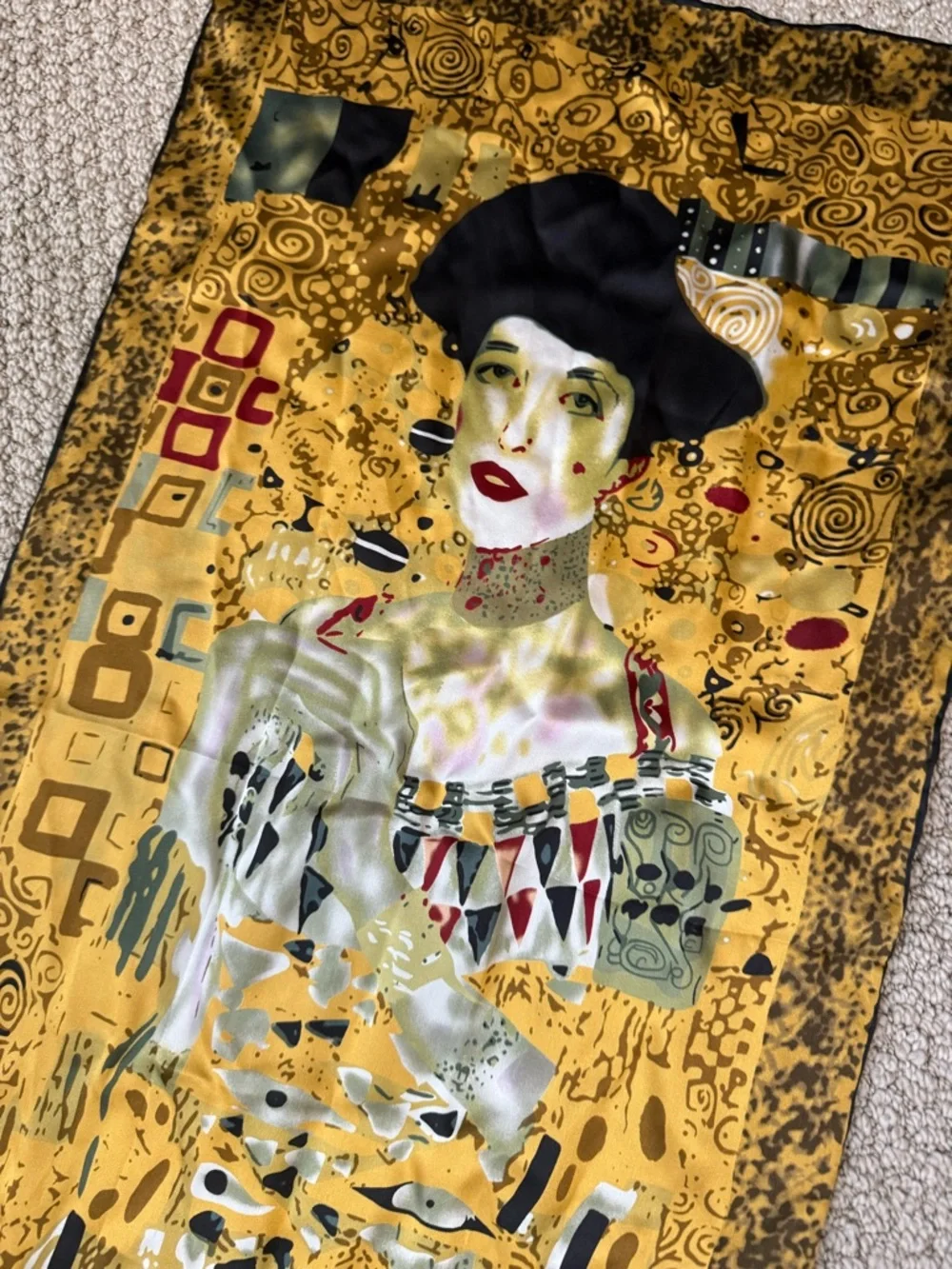 Vintage Klimt Silk Scarf Portrait Adele Bloch Bauer Gold Art Deco 100% Silk - Picture 1 of 10